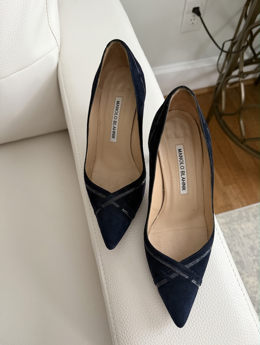 Manolo Blahnik Suede Leather Trim Embellishment Pumps Women's Size 36